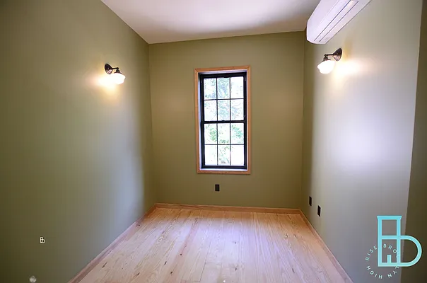 Rented by Miron Realty Group | media 89