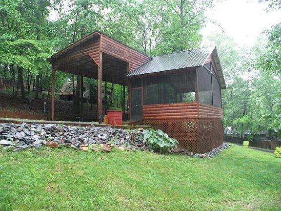 3rd image of 18 2nd St Lot C-36