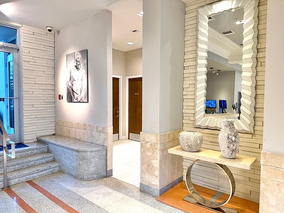 5th image of 435 21st St #308