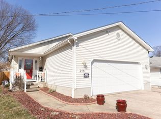 298 Hilbish Ave, Akron, OH 44312