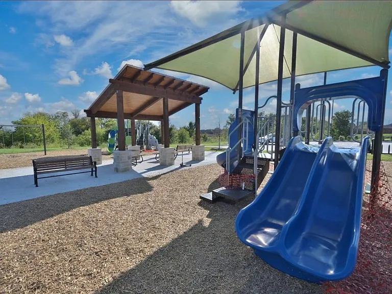 8848 Playmoor Dr — Photo 34