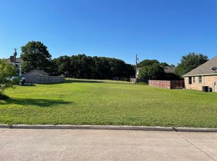 2307 Fair Oaks Dr, Bridgeport, TX 76426