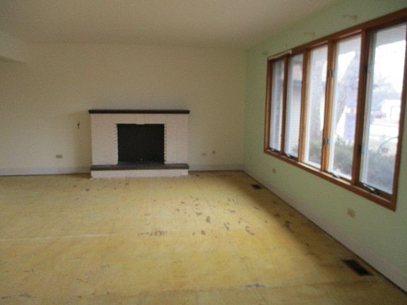 5th image of 4956 Arquilla Dr