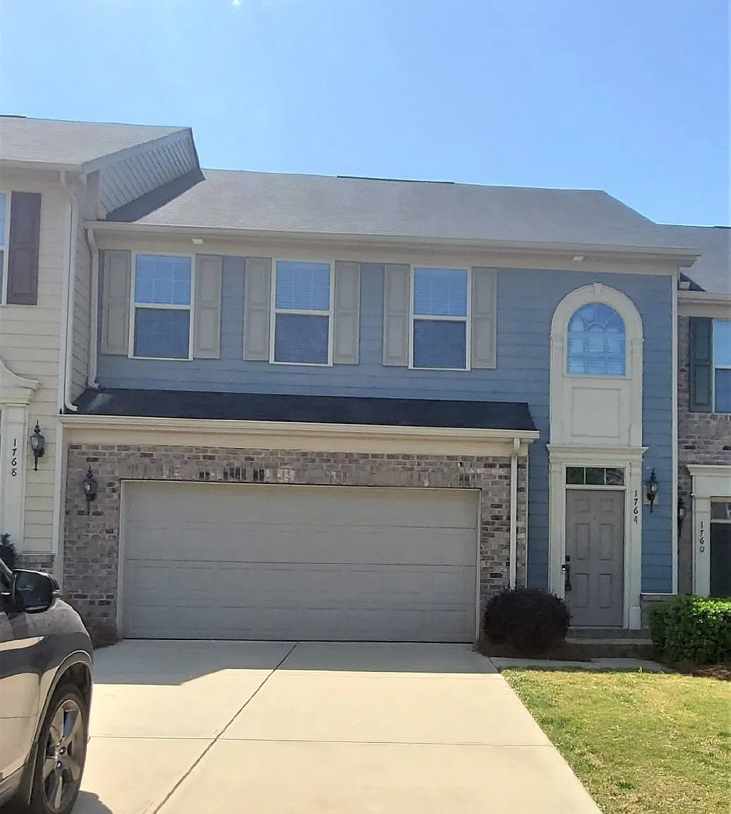 1764 Evergreen Dr in Charlotte, NC 28208 — Photo 1