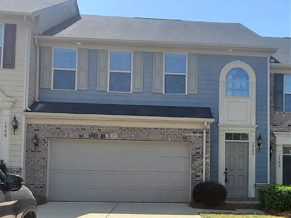 1764 Evergreen Dr