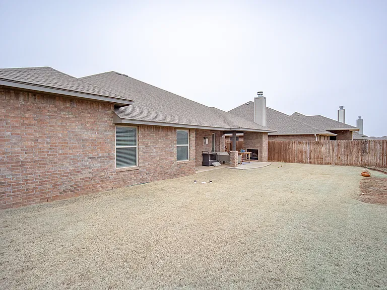 18644 Groveton Blvd — Photo 37