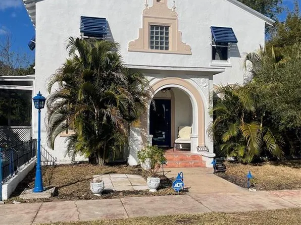 100 W Myrtle St, Howey In The Hills, FL 34737