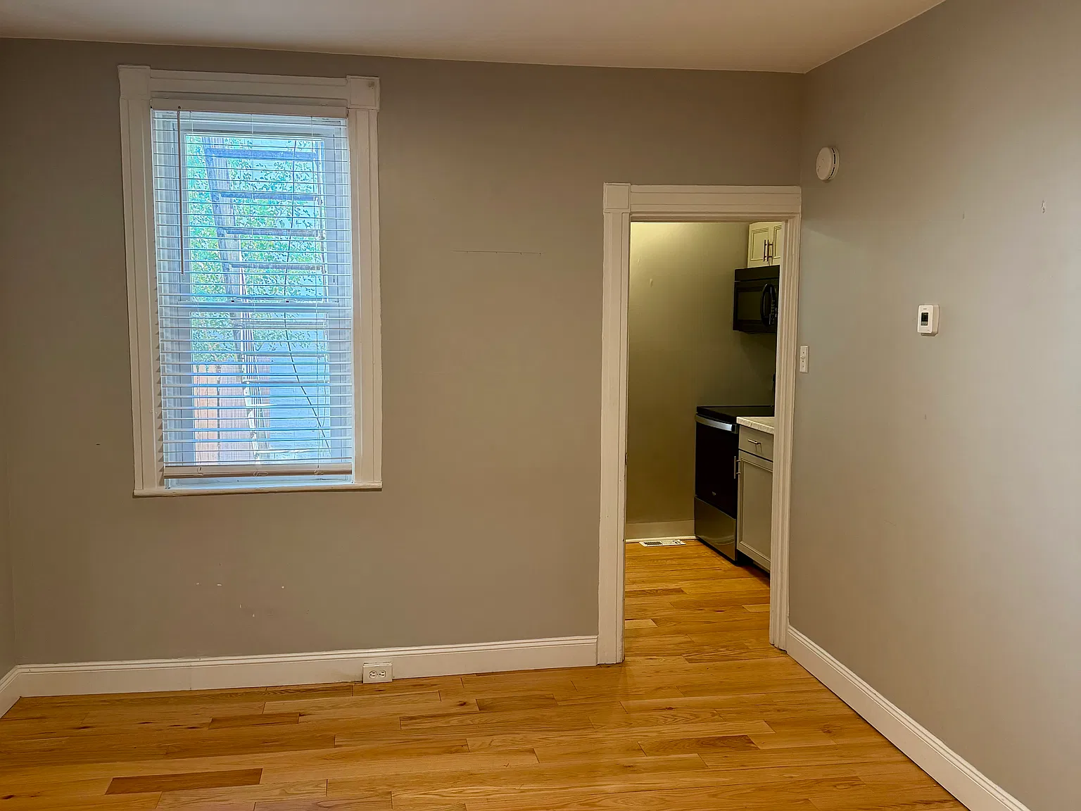 1 bed, $1,200 — Photo 2