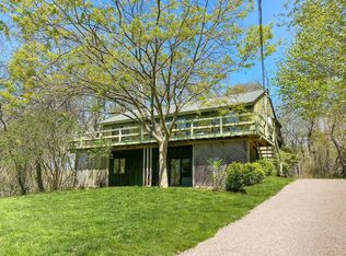 13 Hilo Dr, Shelter Island Heights, NY 11965