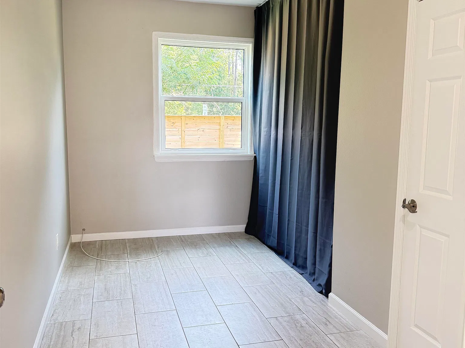 2 bed, 575 sqft, $1,395 — Photo 3