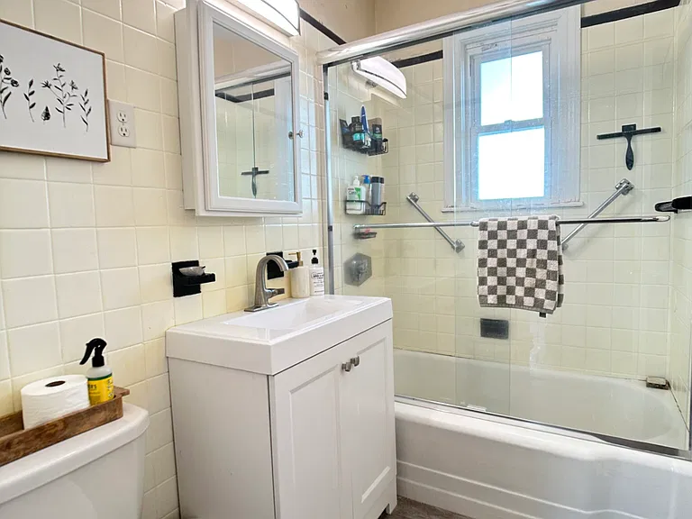 58 Hunnewell Ave #1 — Photo 7