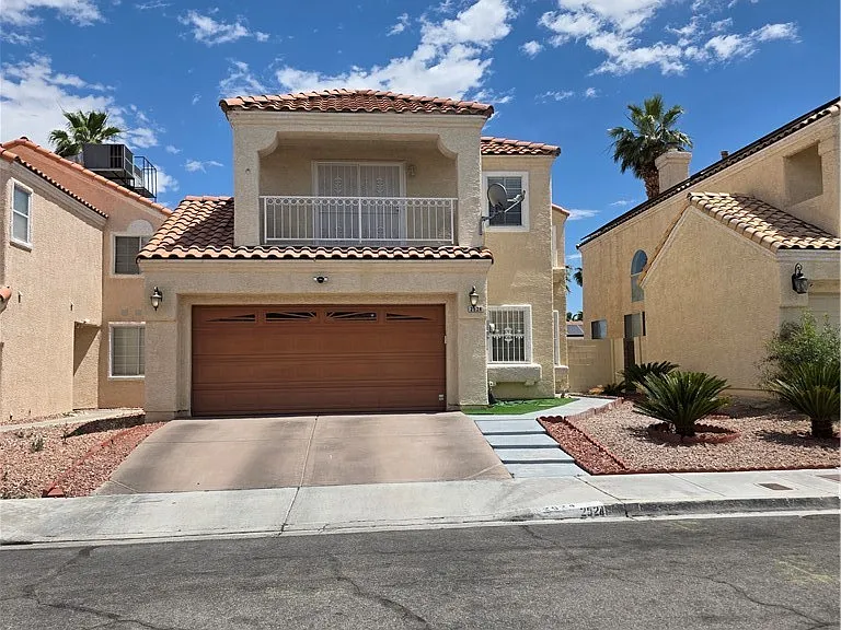 2524 Silver Shadow Dr — Photo 1