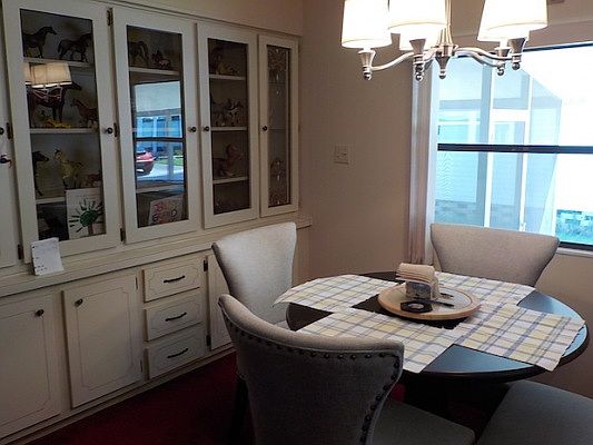 Dining Room w/built-ins