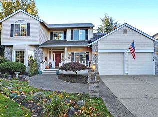 7498 SW 208th Pl, Beaverton, OR 97007