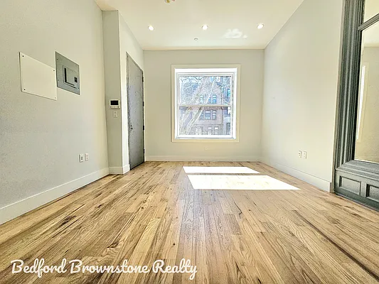 Rented by Bedford Brownstone Realty | media 8