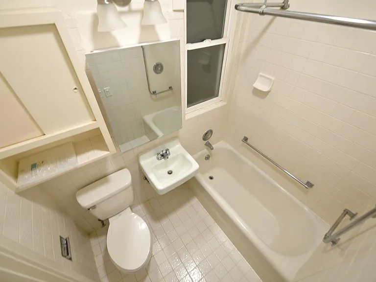 3733 Grand Ave — Photo 17