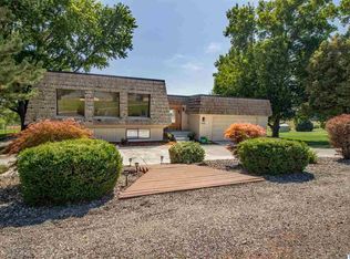 7008 Valley View Pl, Pasco, WA 99301