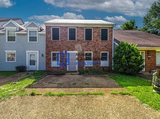 394 Brookwood Lake Pl, Jackson, MS 39272