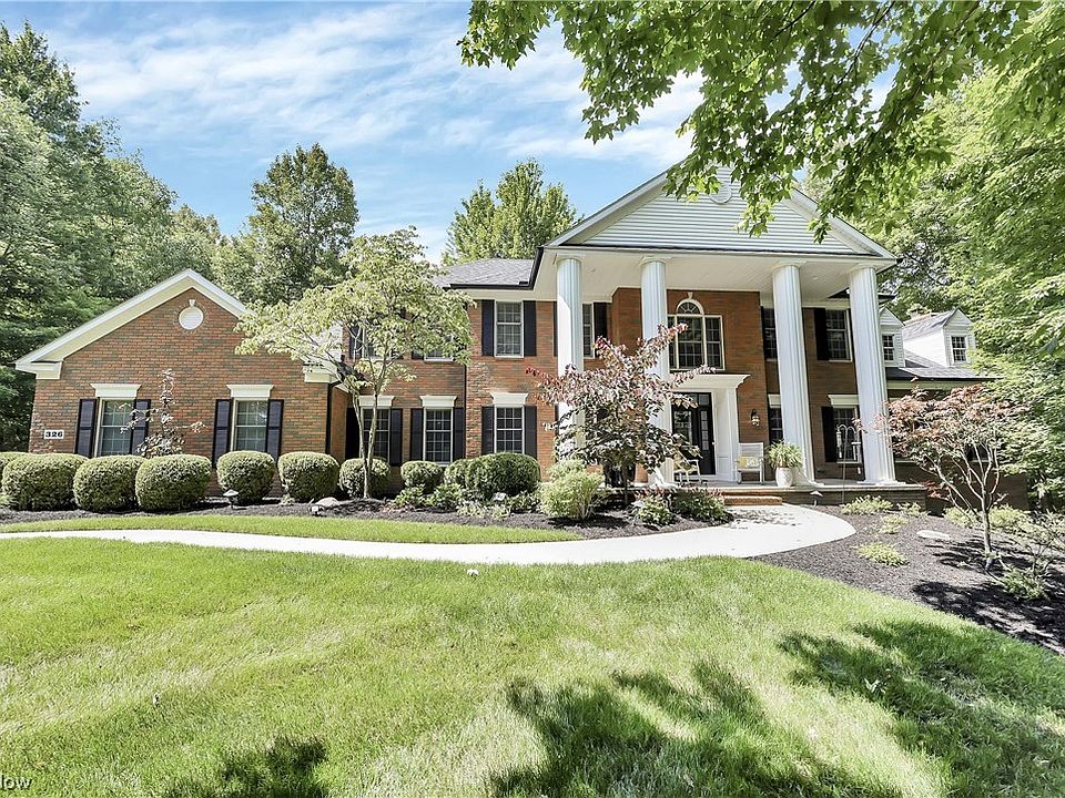 1st image of 326 Meadow Oaks Trl