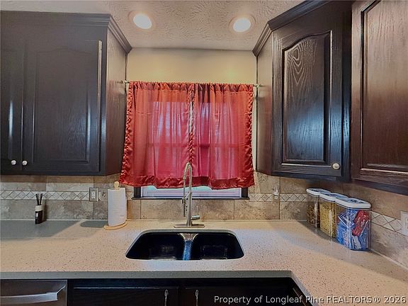 5th image of 6470 Gaddis Dr