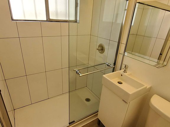 5th image of 3840 Edna Pl APT 4
