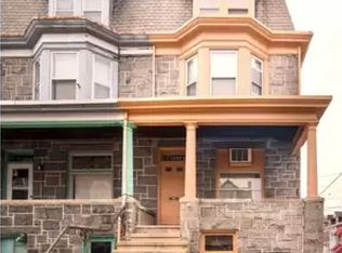 1032 Perry St, Reading, PA 19604