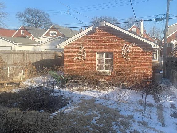 3rd image of 5944 Era Ave