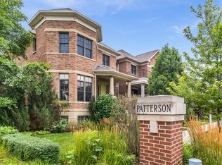2501 W Patterson Ave, Chicago, IL 60618