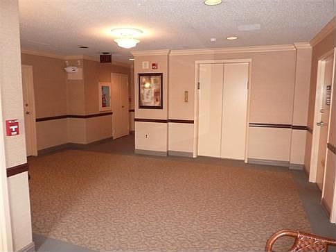 3rd Floor Hall