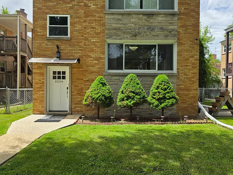 8206 Kilpatrick Ave #2 — Photo 18