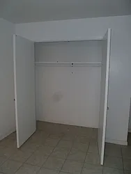 Rented by Robyn Lee, LREB