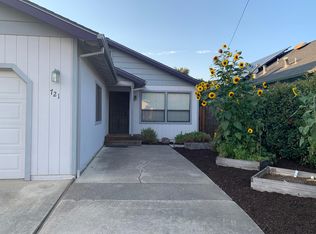 721 Pine St, Santa Rosa, CA 95404