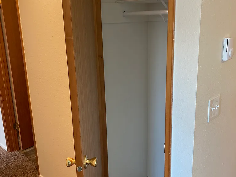 Waverly Apartments — Photo 5