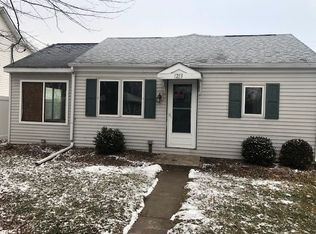 1213 16th Ave, Fulton, IL 61252