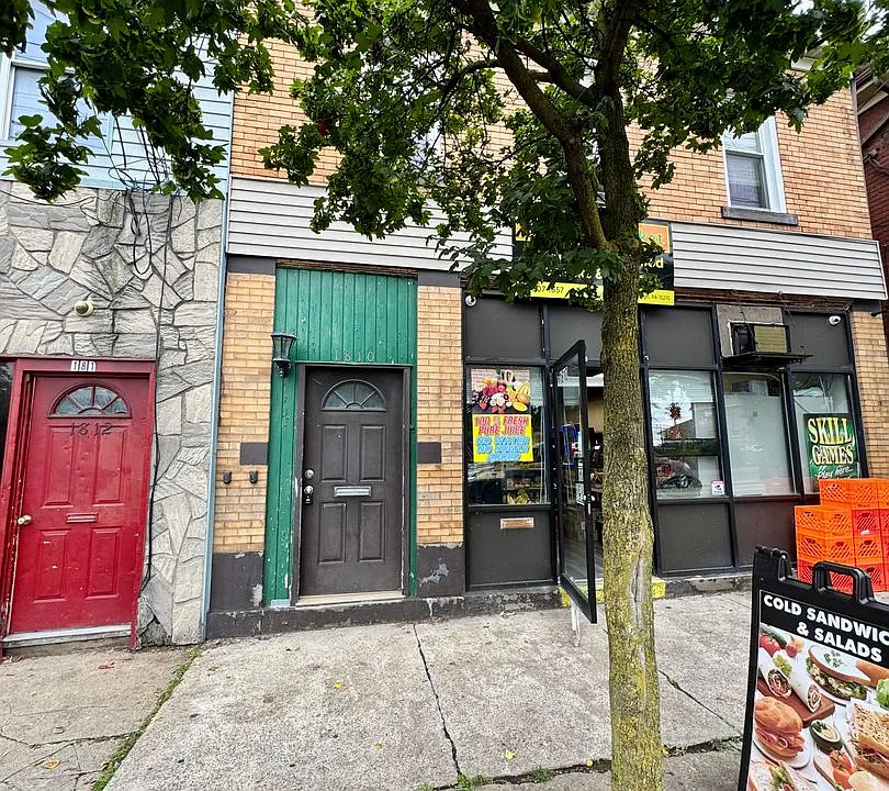 1810 Brownsville Rd