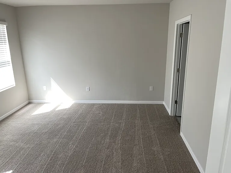 455 Londrina Dr — Photo 22
