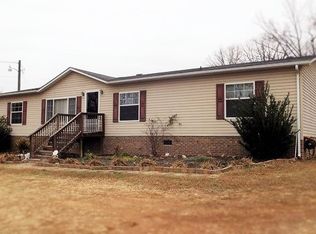 1477 Player Rd, Gretna, VA 24557