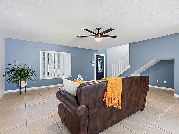 4th image of 6614 Roseborough Dr