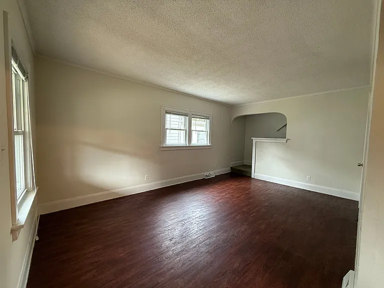 4112 Garden Park Dr — Photo 2