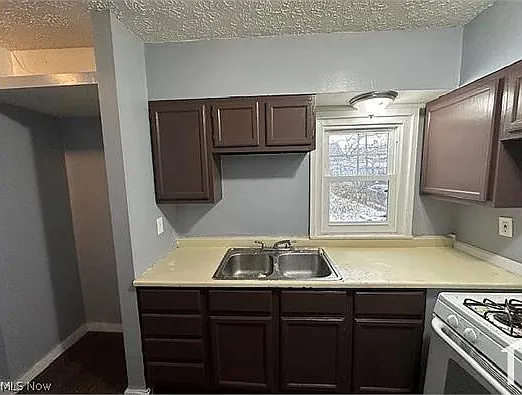 3 bed, 1170 sqft, $1,199 — Photo 4