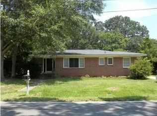 611 Magnolia Rd, Mobile, AL 36606