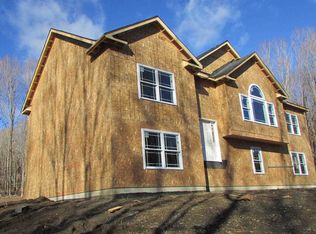 4 Dill Hill Rd, Hopewell Junction, NY 12533