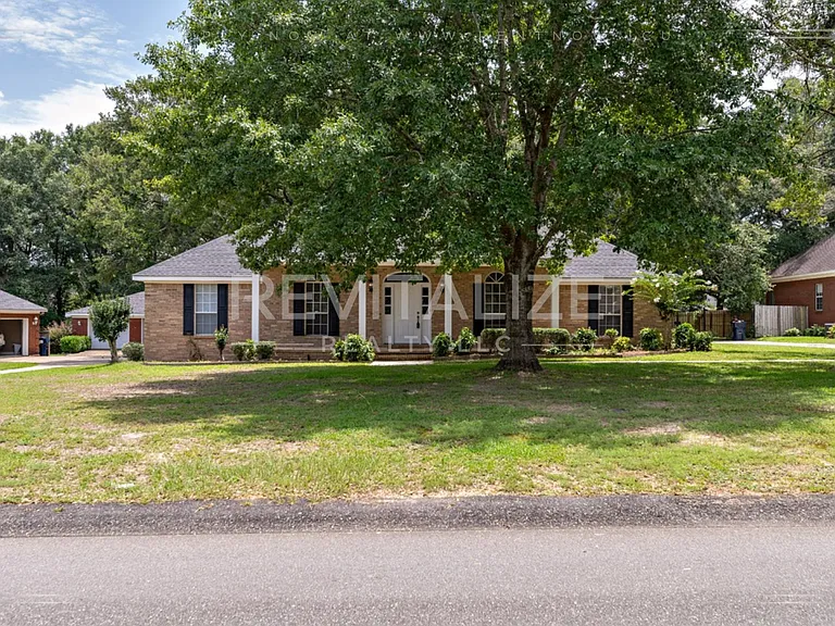 3764 Branch Dr — Photo 1
