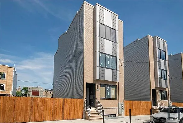 2029 N Randolph St #1 — Photo 2