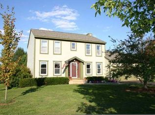 787 Harlar Cir, Hudson, WI 54016