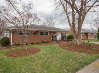 3011 Dogwood Dr, Louisville, KY 40220