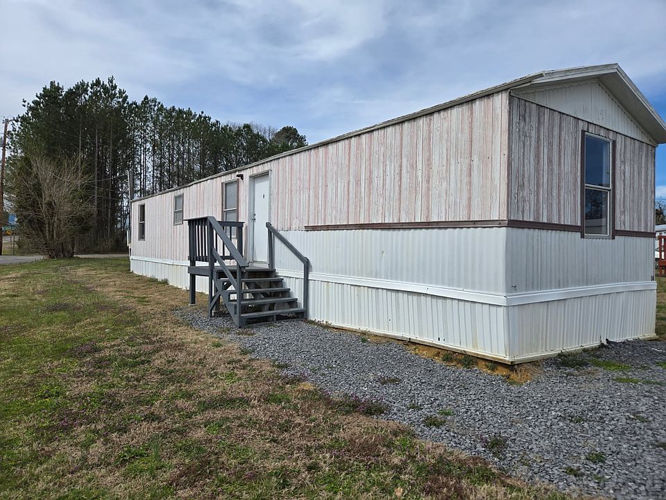 1st image of 3180 S Lee Hwy Lot 26