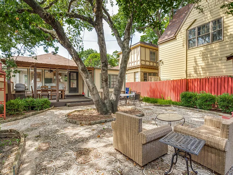 6933 Westlake Ave — Photo 13