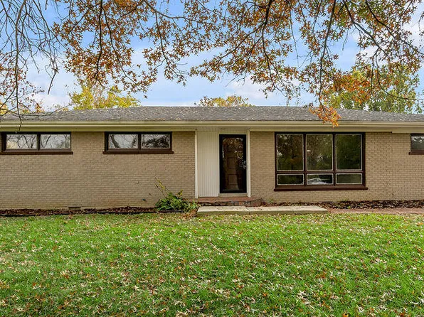 4039 Royster Rd, Lexington, KY 40516