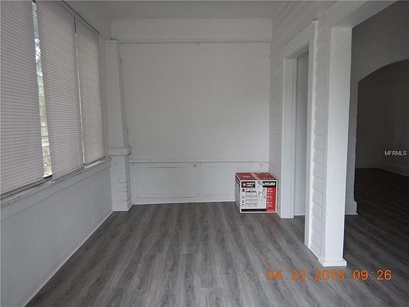 4th image of 1305 9th Ave S